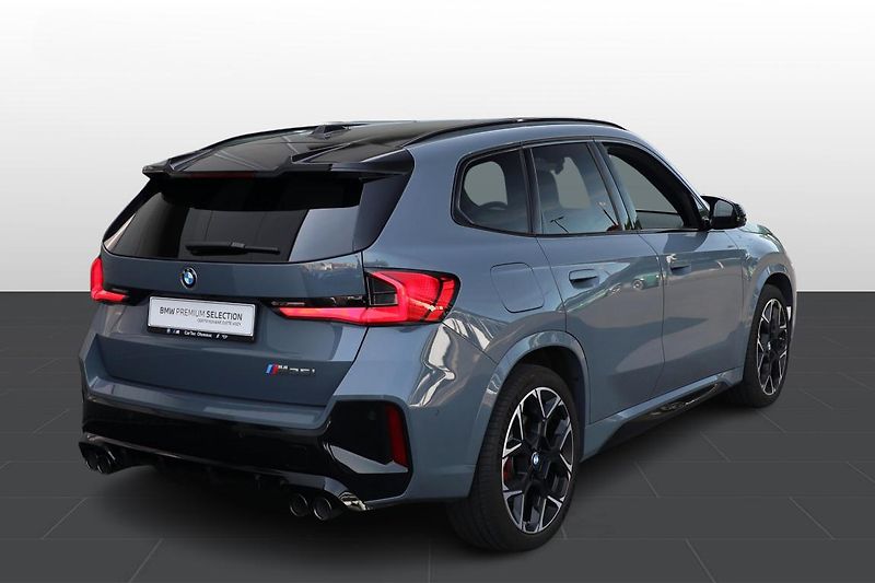 BMW X1 M35i xDrive - fotka 6 z 17