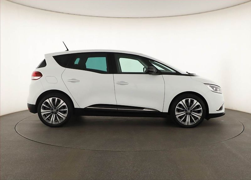 Renault Scénic (2021) 1.7 Blue dCi, Automat, Navi - fotka 6 z 19