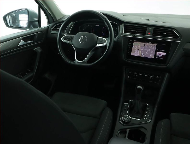 Volkswagen Tiguan Allspace (2023) Life 2.0 TDI - fotka 7 z 17