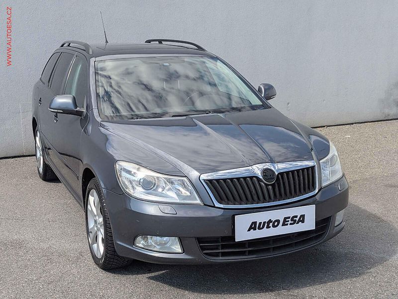 Škoda Octavia (2010) 2.0TDi, AC, TZ, xenon - fotografie inzerátu