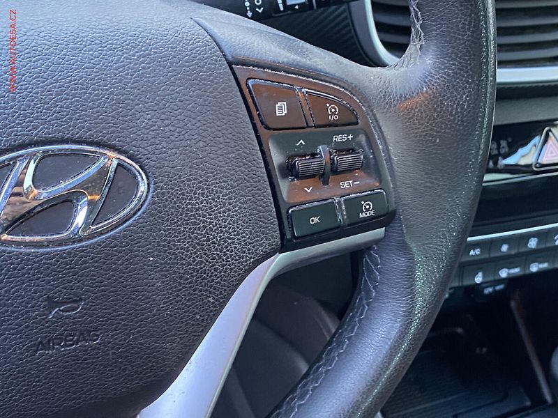 Hyundai Tucson (2020) 1.6 CRDI 4x4, 1.maj,ČR, AT - fotka 14 z 20