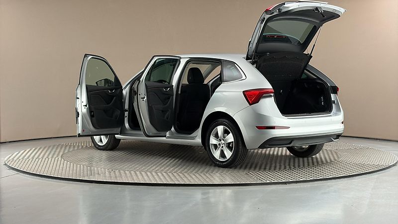 Škoda Scala 1.0 TSI Style - fotka 7 z 26