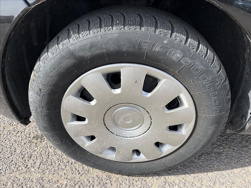 Citroën C3 1,1 i KLIMA STK 5/2028 - fotka 25 z 25