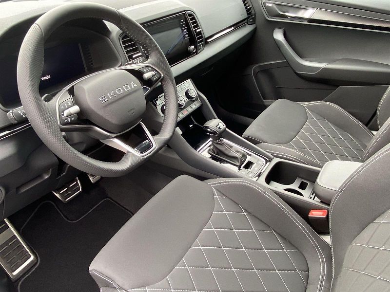 Škoda Karoq (2025) 2,0 TDI 110kW 4x4 DSG Sportlin - fotka 7 z 33
