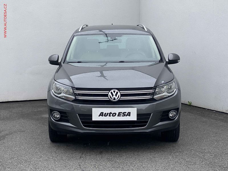 Volkswagen Tiguan (2014) 2.0TDi 4x4, Sport, DSG - fotka 2 z 17