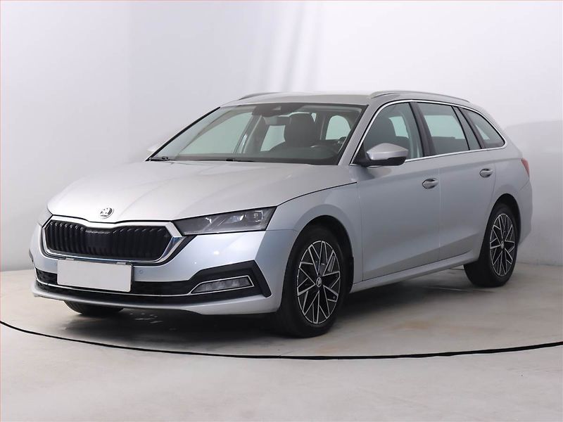 Škoda Octavia (2020) Style 2.0 TDI, Serv.kniha - fotka 2 z 24