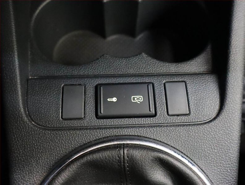 Škoda Fabia (2012) Ambiente 1.2 TSI, Eko.zaplacen - fotka 18 z 18