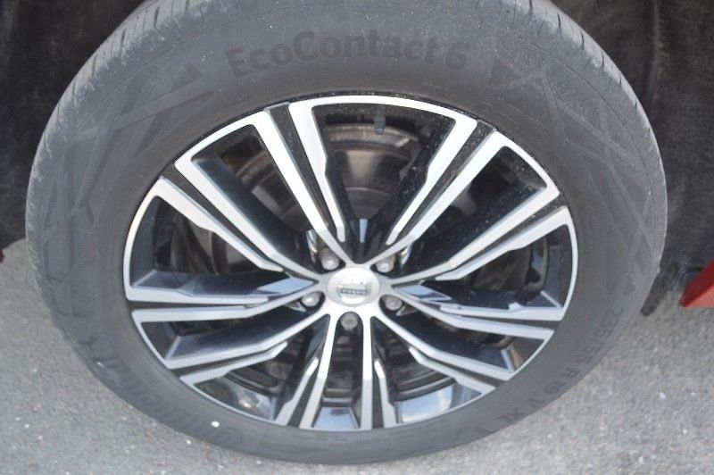 Volvo XC60 D4 AWD 2.4 INSCRIPTION (automa - fotka 20 z 28