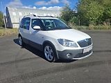 Škoda Roomster (2012) edice SCOUT 1.2TSi 63kW,klima - náhled 2