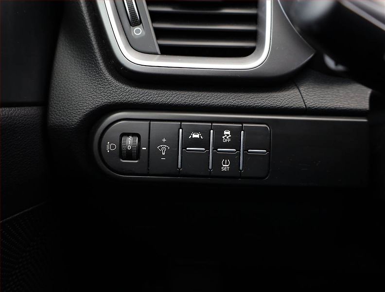 Kia Ceed (2020) Top 1.4 T-GDI, Automat - fotka 13 z 18