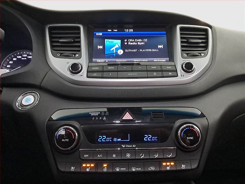 Hyundai Tucson (2016) Premium 1.7 CRDi, Automat, ČR - fotka 12 z 23