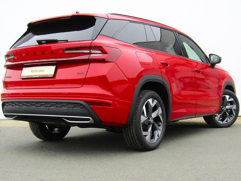 Škoda Kodiaq (2025) Sportline 2,0 TDI 4x4 DSG - fotka 11 z 30