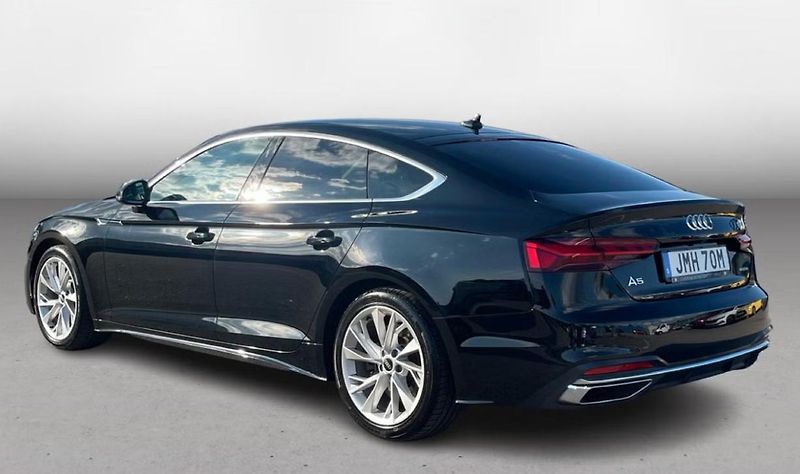 Audi A5 Sportback 45 TFSI Q Matrix Kam - fotka 4 z 24