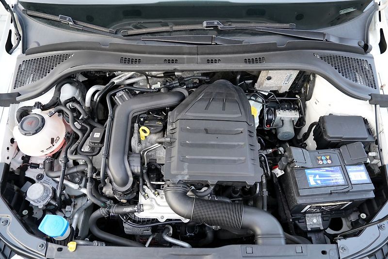 Škoda Fabia 1.0 TSI 70kW Ambition ČR - fotka 10 z 36