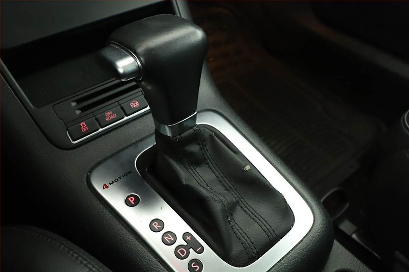Volkswagen Tiguan (2010) 2.0 TDI, 4X4, Automat, Kůže - fotka 12 z 17