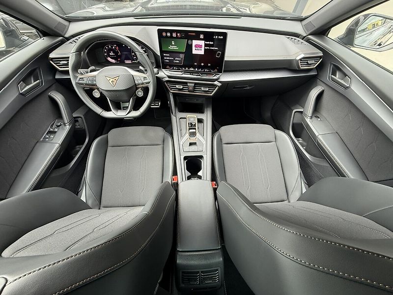 Cupra Formentor DSG 1,5 TSi 110 kW - fotka 10 z 24