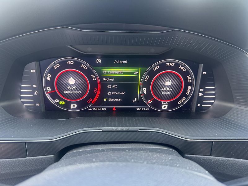 Škoda Superb (2019) 2,0TSi DSG 4x4 SPORTLINE - fotka 20 z 24