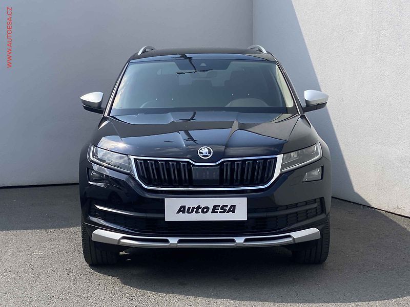 Škoda Kodiaq (2018) 2.0 TDi 4x4, Scout, DSG, LED - fotka 2 z 20