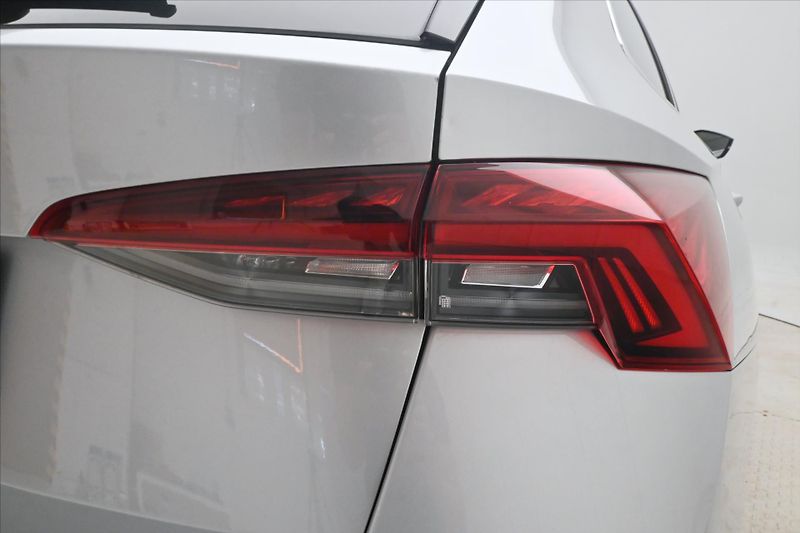 Škoda Octavia 2,0 TDI 110kW DSG Style Záruka - fotka 31 z 32
