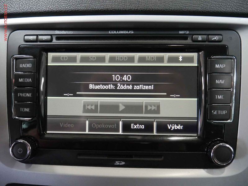 Škoda Octavia (2011) 2.0TDi, P.čidla - fotka 14 z 20