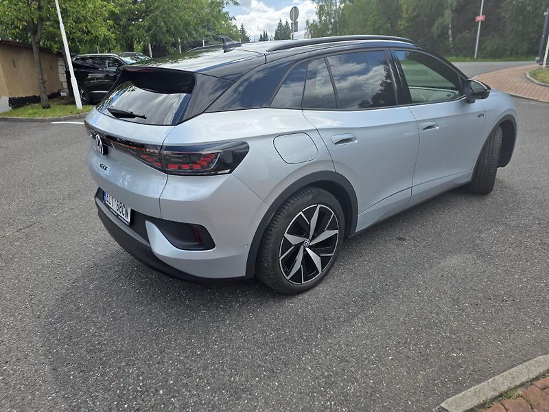Volkswagen ID.4 (2024) GTX - fotka 6 z 21