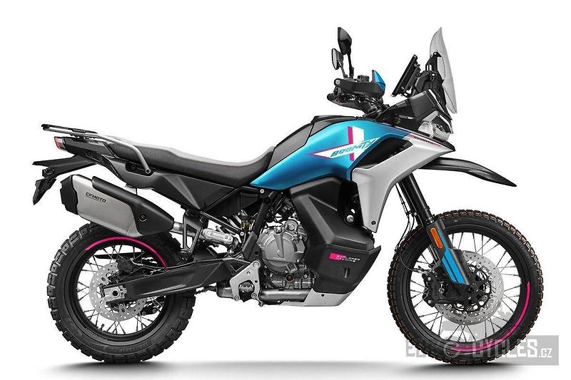 CFMOTO 800 MT (2026) X Akce - fotka 7 z 20