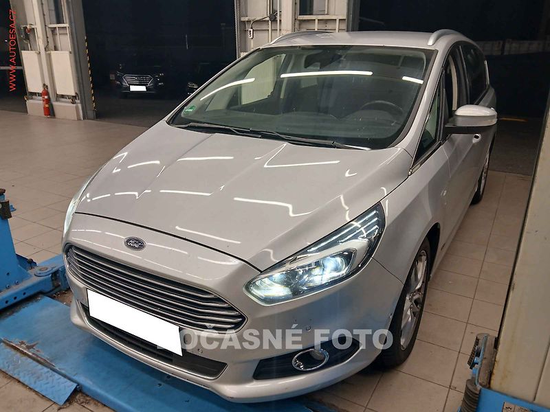 Ford S-MAX (2018) 2.0TDCi 4x4, ČR, AT, navi - fotka 1 z 3