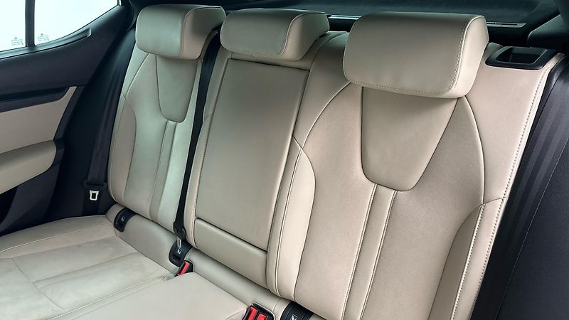 Škoda Octavia 2.0 TDI DSG Style - fotka 16 z 29