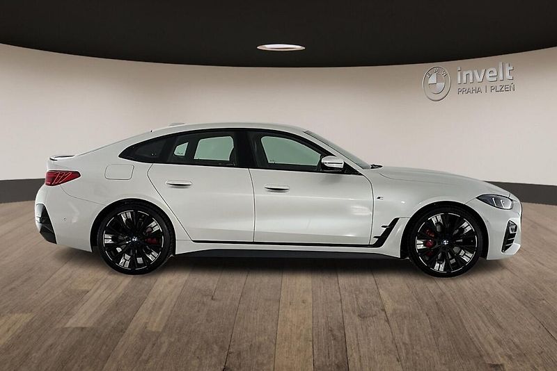 BMW Řada 4 řady 4 | 420d xDrive - fotka 2 z 26