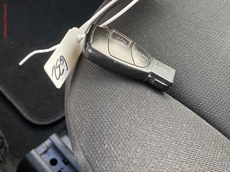 Mercedes-Benz Třídy B (2009) 2.0 CDi B180, Park.čidla - fotka 17 z 17