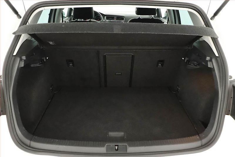 Volkswagen Golf (2016) 20.5 kWh - 25 Ah, SoH 79% - fotka 16 z 18
