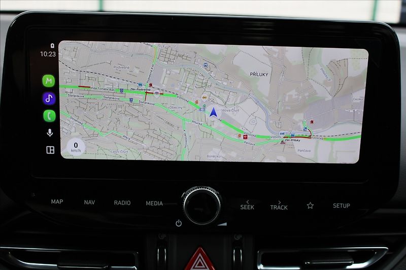 Hyundai i30 1,5 CVVT  ČR,1MAJ,ZÁRUKA,STYLE - fotka 15 z 32