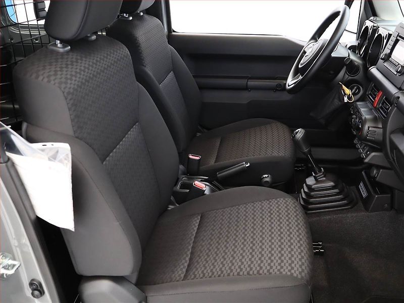 Suzuki Jimny (2024) 1.5 AllGrip - fotka 7 z 15