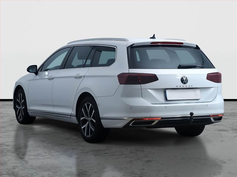Volkswagen Passat (2020) Elegance 2.0 TDI, Automat - fotka 4 z 19