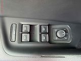 Volkswagen Passat (2018) 2.0TDi, ČR, Highline - náhled 11