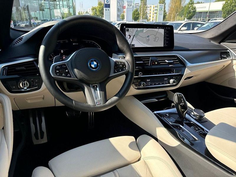 BMW Řada 5 (2024) 2.0 /215kW - fotka 12 z 12