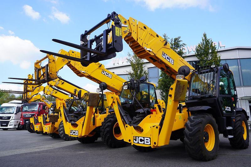 JCB (2019) 540-140 telescopic loader  - fotka 3 z 4