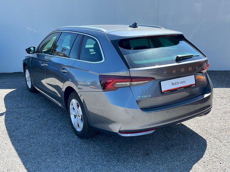 Škoda Octavia (2025) 2.0 TDI 110kW DSG Top Selectio - fotka 25 z 25