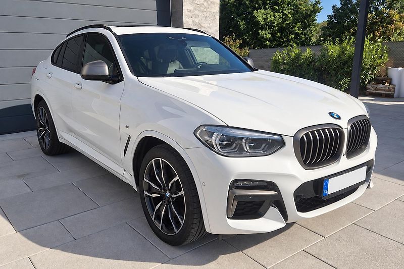 BMW X4 (2021) M40D HUD+LED+PANO+NAV+ Xdrive - fotka 1 z 15
