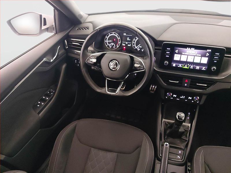 Škoda Kamiq (2021) 1.0 TSI, Tempomat - fotka 7 z 17