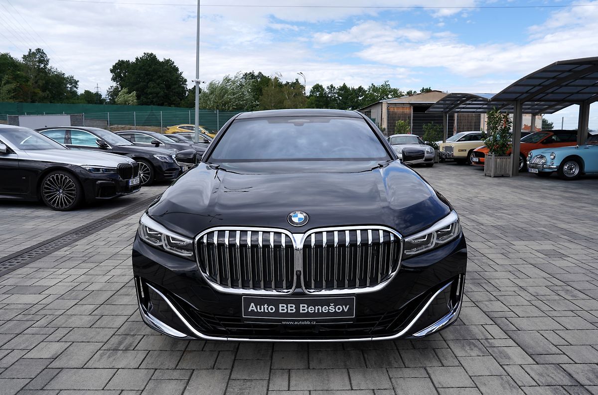 BMW Řada 7 745Le xDrive/Individual/Led/ČR
