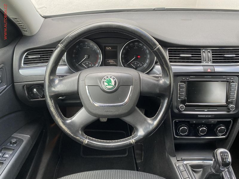 Škoda Superb (2010) 2.0 TDi, Klima - fotka 11 z 15