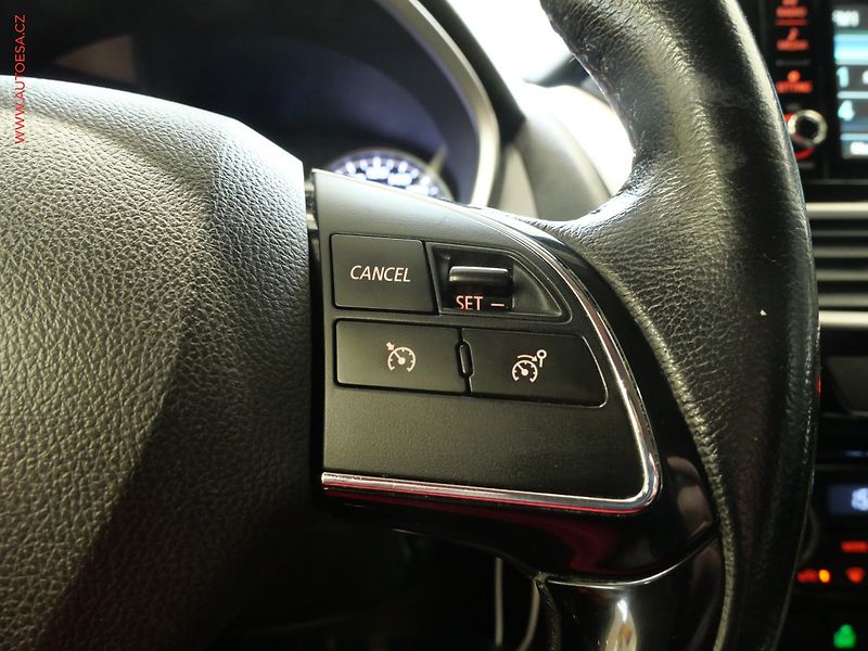 Mitsubishi Eclipse Cross (2018) 1.5 T- MIVEC, 1.maj,ČR, AT - fotka 16 z 22