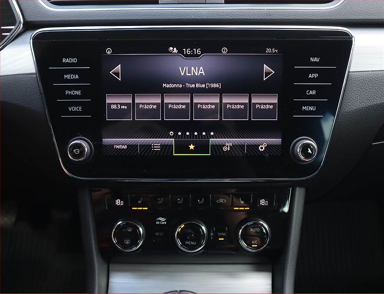 Škoda Superb (2022) Ambition 2.0 TDI, Serv.kniha - fotka 12 z 22
