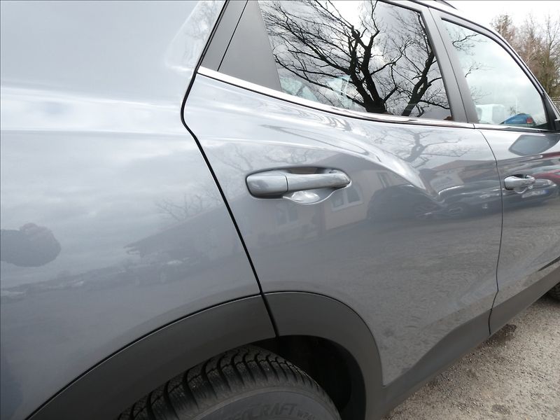 SsangYong Korando 1,5 T-GDI 120kW Style,ČR - fotka 13 z 40