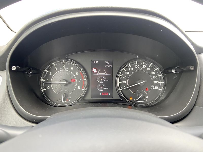 Suzuki S-Cross 1.4 BoosterJet 81kW Premium - fotka 16 z 20