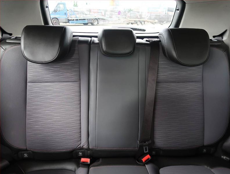 Opel Mokka (2015) Cosmo 1.4 Turbo, Automat - fotka 10 z 20