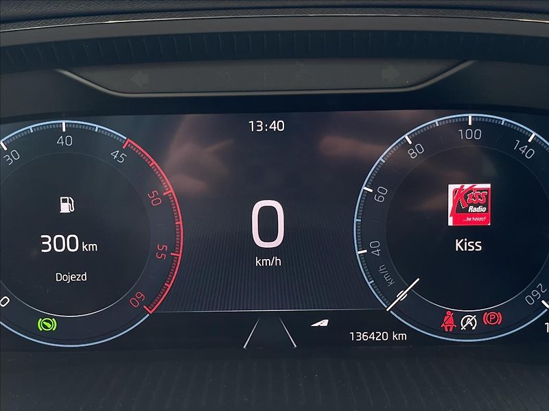 Škoda Octavia 2,0 TDI DSG 4x4 Style Plus LED - fotka 10 z 23