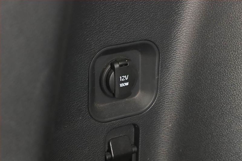 Kia Sportage (2022) 1.6 T-GDI - fotka 22 z 25