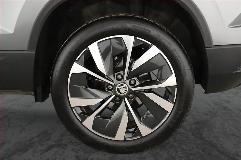 Škoda Karoq (2024) 2.0 TDI, Drive - fotka 12 z 20